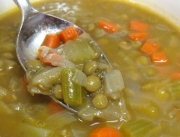 Wiosenna zupa z pierwszych warzyw